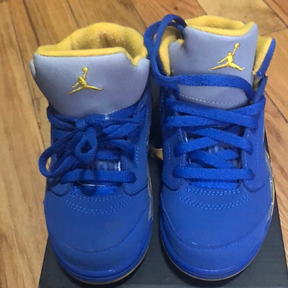 blue yellow 5s